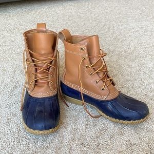 L.L. Bean - Women’s Bean Boots, 8” - tan/navy - US10, Medium width
